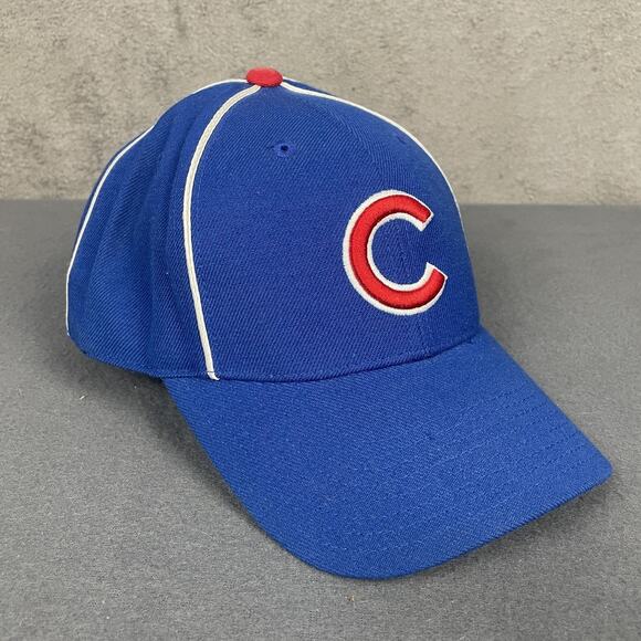 Chicago Cubs Hat Cap Fitted Mens 7 1/2 Blue MLB Baseball Cooperstown Throwback - Picture 1 of 10